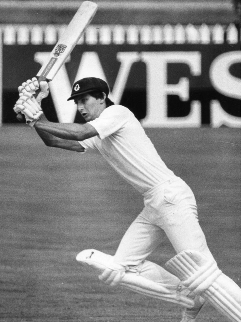 St Paul School Student - Robbie Kerr playing cricket